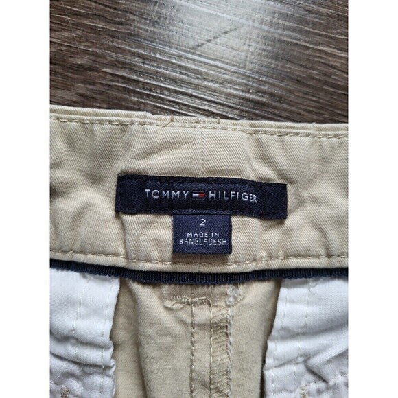 Tommy Hilfiger Chino Khaki Shorts, 9" Inseam, Women's Size 2 - Picture 6 of 7